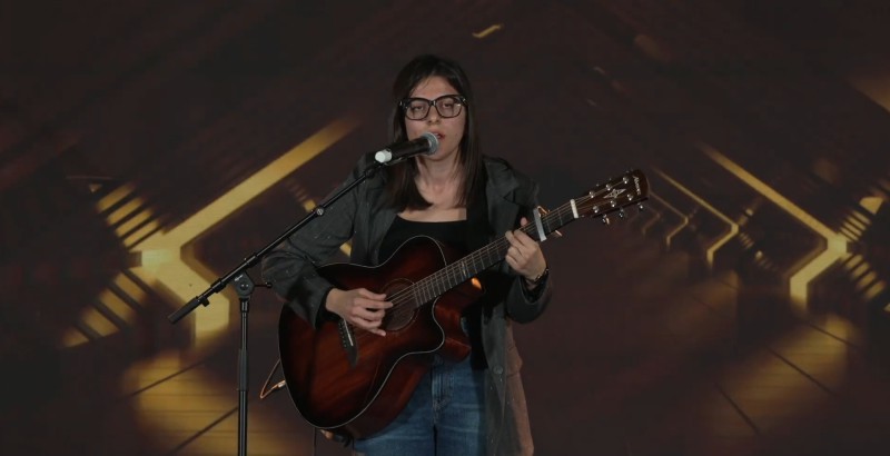 manuelafazzinisulpalco__2_.jpg (40 KB)