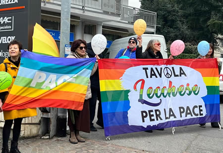 prediotavola3pr.jpg (41 KB)