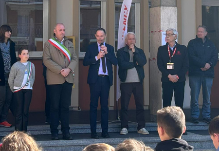 ripudiagalbiate4pr.jpg (124 KB)