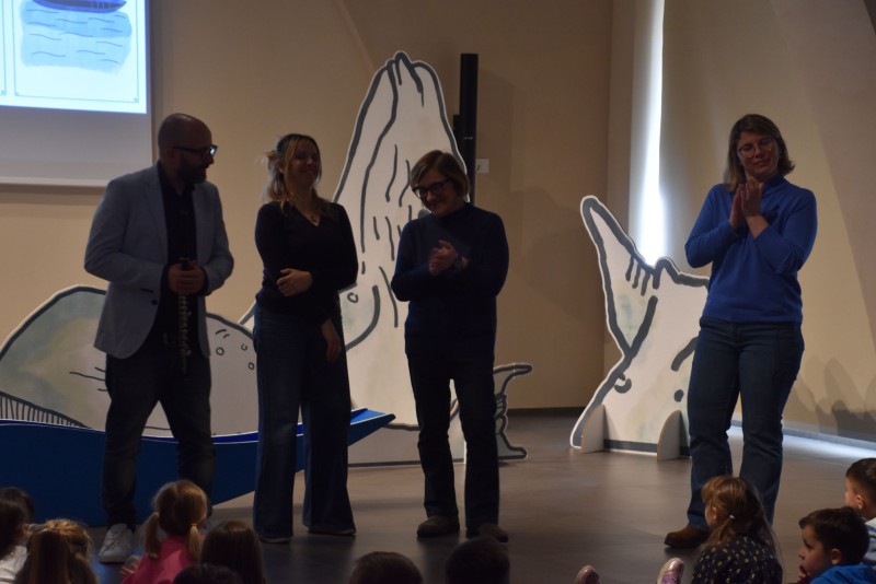 spettacololarioreti__8_.jpeg (67 KB)