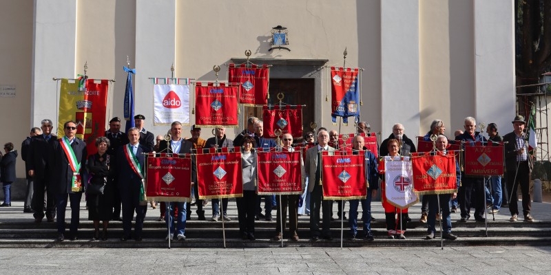 Calolzio_premiazione-AVIS_3.jpg (108 KB)