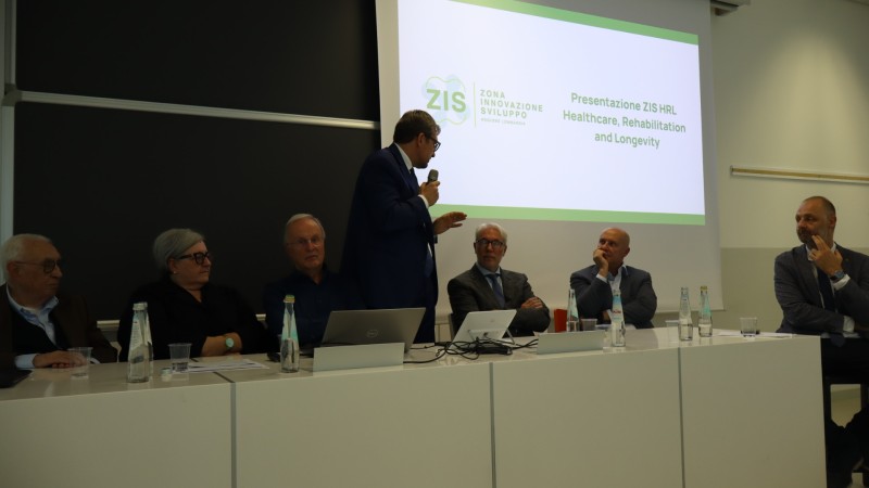Lecco_ZIS_1.JPG (42 KB)