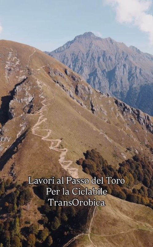 Passo-del-Toro-0.JPG (102 KB)