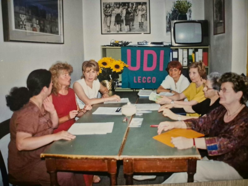 Telefono_Donna_Lecco__5_.jpeg (91 KB)