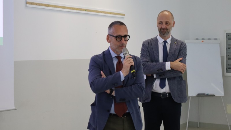 ZIS_MauroPiazza.JPG (42 KB)