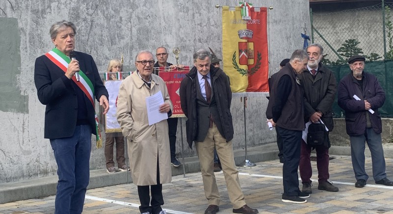 bovaracalolzio3.jpg (109 KB)