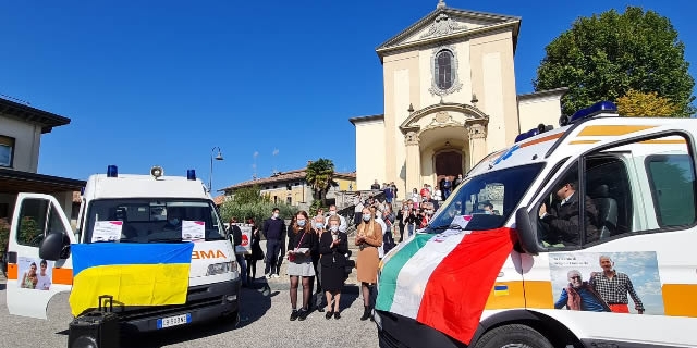 ccc_ambulanze5.jpg (145 KB)