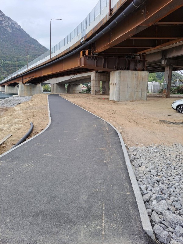 ciclabilebione2.jpg (151 KB)