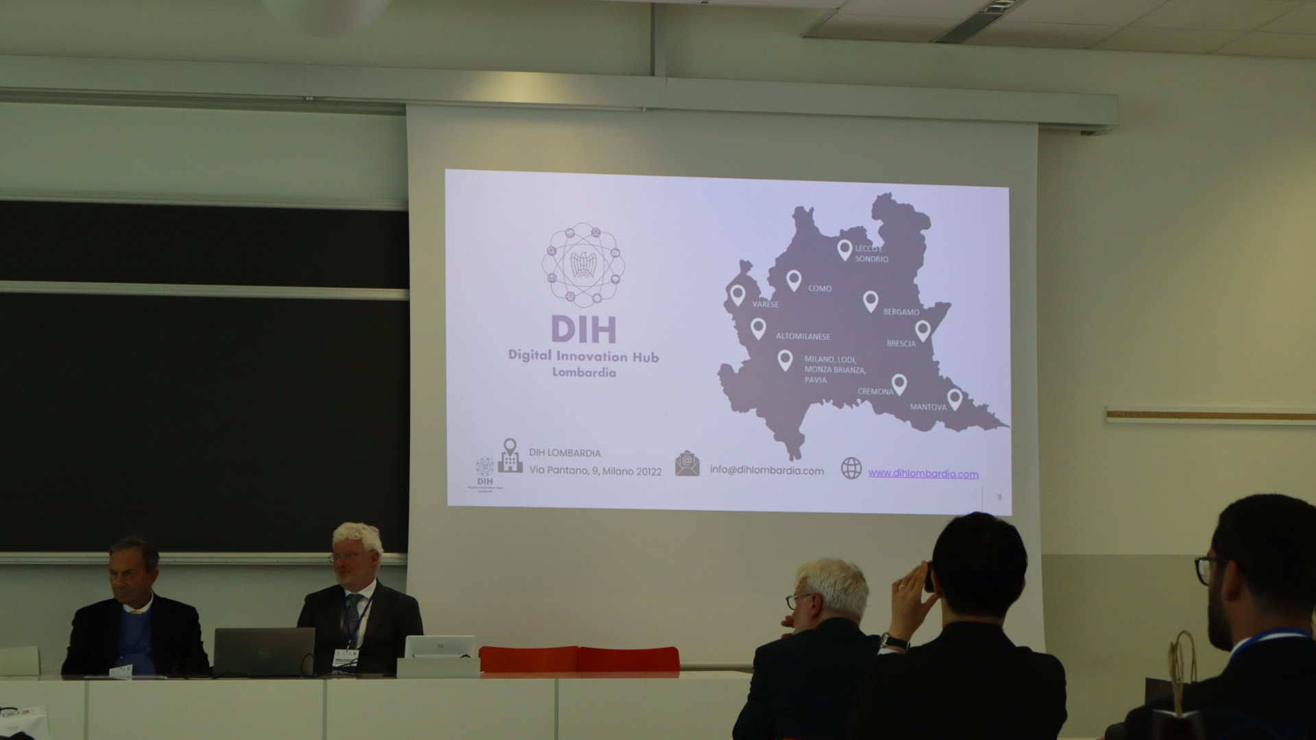 confindustriadipolomazia__7_.JPG (227 KB)