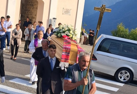 funeralidonangelo.jpg (63 KB)