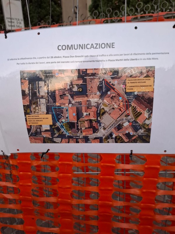 lavoripiazzagalbiate__4_.jpg (120 KB)