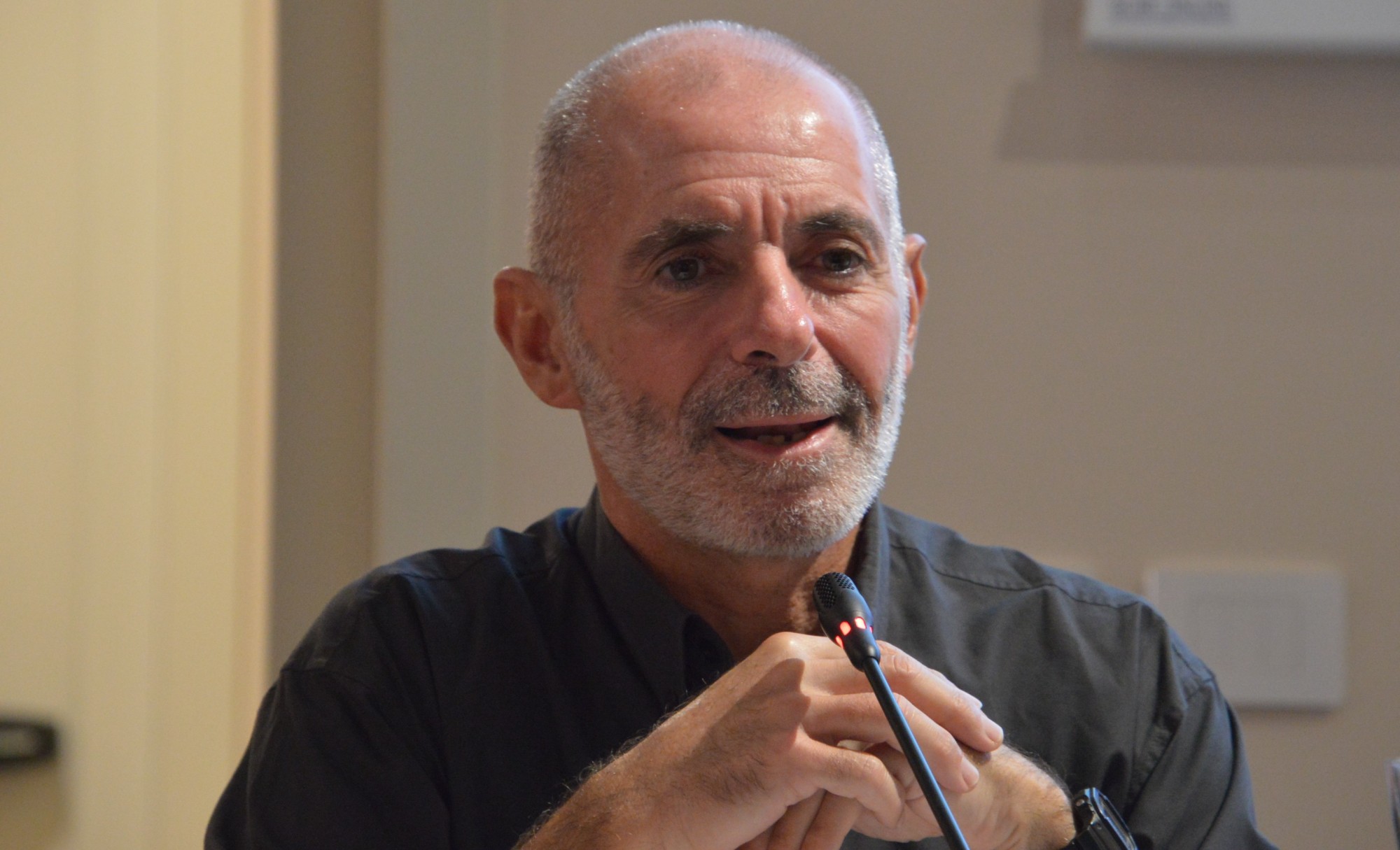 1_Umberto_Calvi.JPG (286 KB)