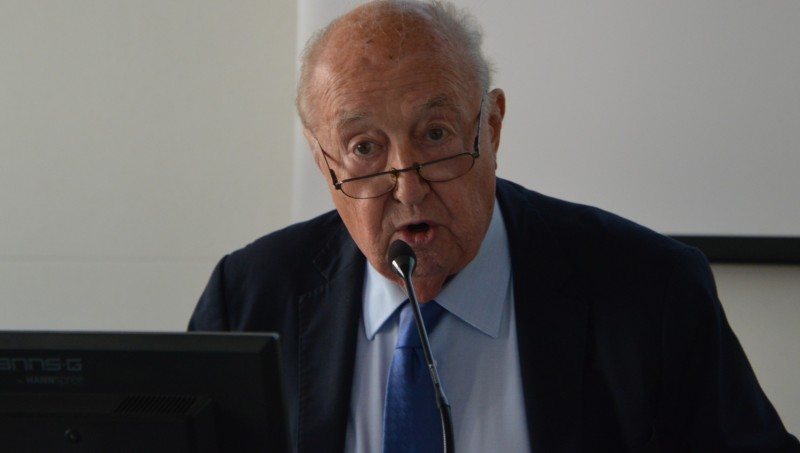 2_Mario_Romano_Negri.JPG (33 KB)