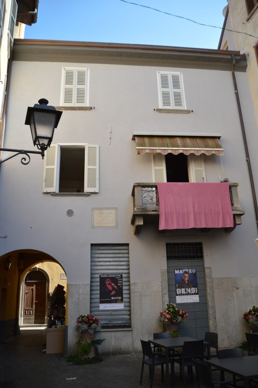 Bellano_casa_natale_Tommaso_Grossi__1_.JPG (78 KB)