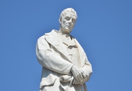 Bellano_monumento_a_Tommaso_Grossi__2_-1.JPG (42 KB)
