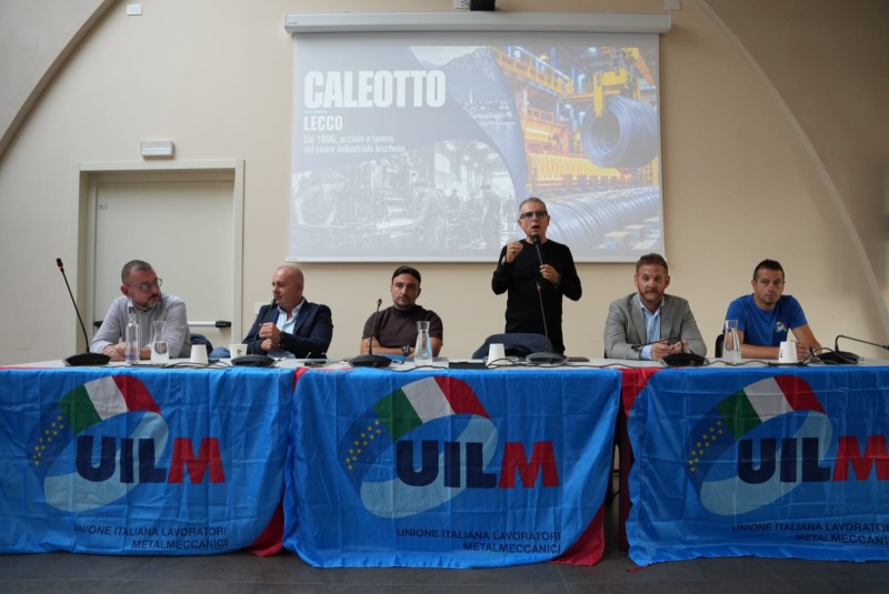 Direttivo_UILM_Lario_-_al_tavolo_Igor_Gianoncelli_-_Fabio_Dell_Oro_-_Davide_Sperti_-_Enrico_Azzaro_-_Dario_Esposito_-_Emanuele_Poppa.jpeg (82 KB)