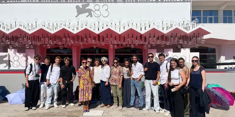 Volontari_e_giovani_del_Lecco_Film_Fest_2026_a_Venezia-1.JPG (239 KB)