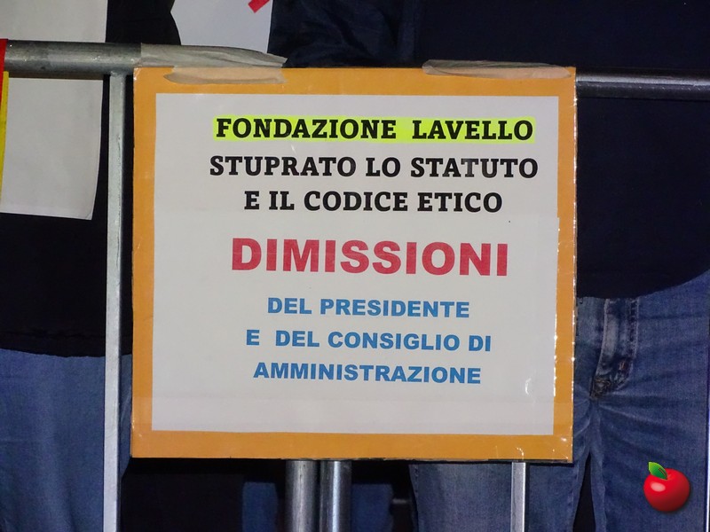 Vannacci e la presentazione del libro «Il presidente del Lavello si  dimetta» - Cronaca, Calolziocorte