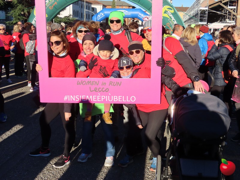womeninrun_13.jpg (180 KB)