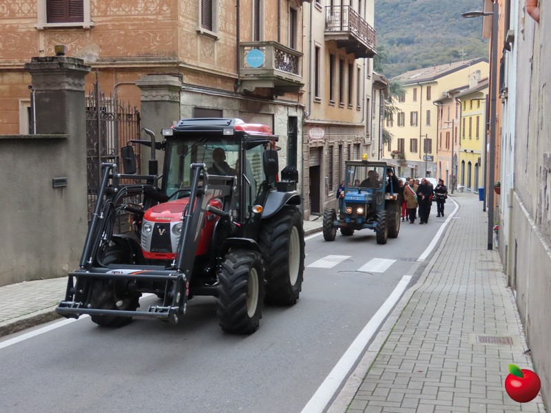ringraziamentovalmadrera_10.jpg (169 KB)