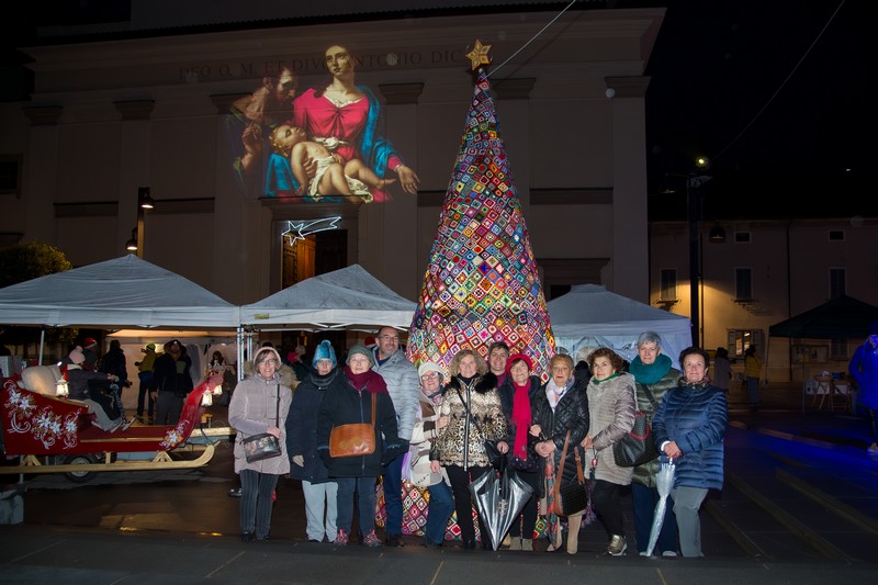mercatinivalmadrera_03.jpg (147 KB)