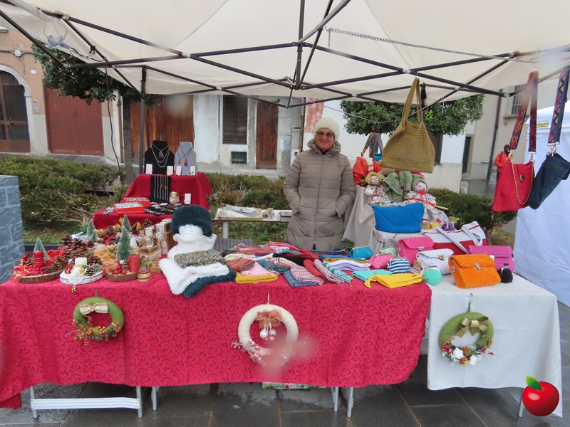 mercatinivalmadrera_09.jpg (181 KB)