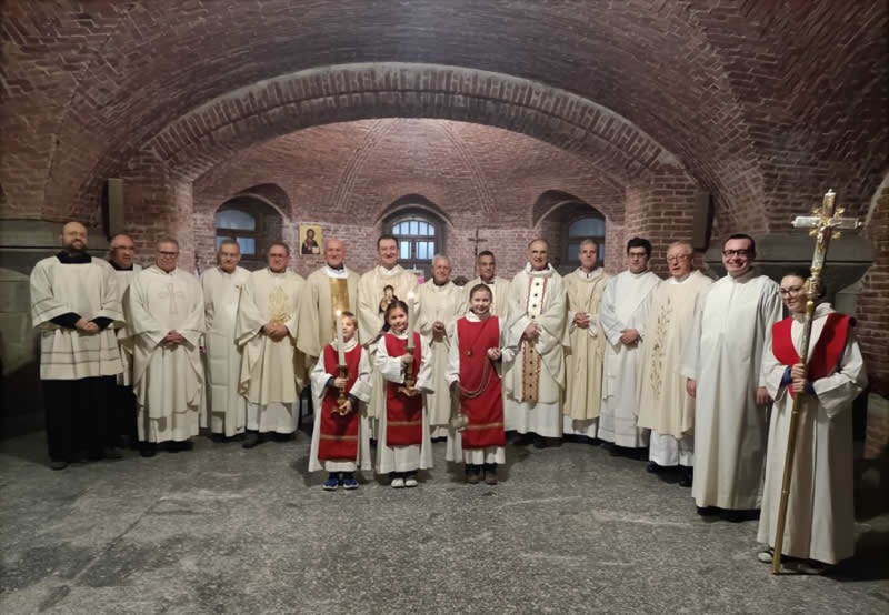 lecco_giubileo27.jpg (91 KB)