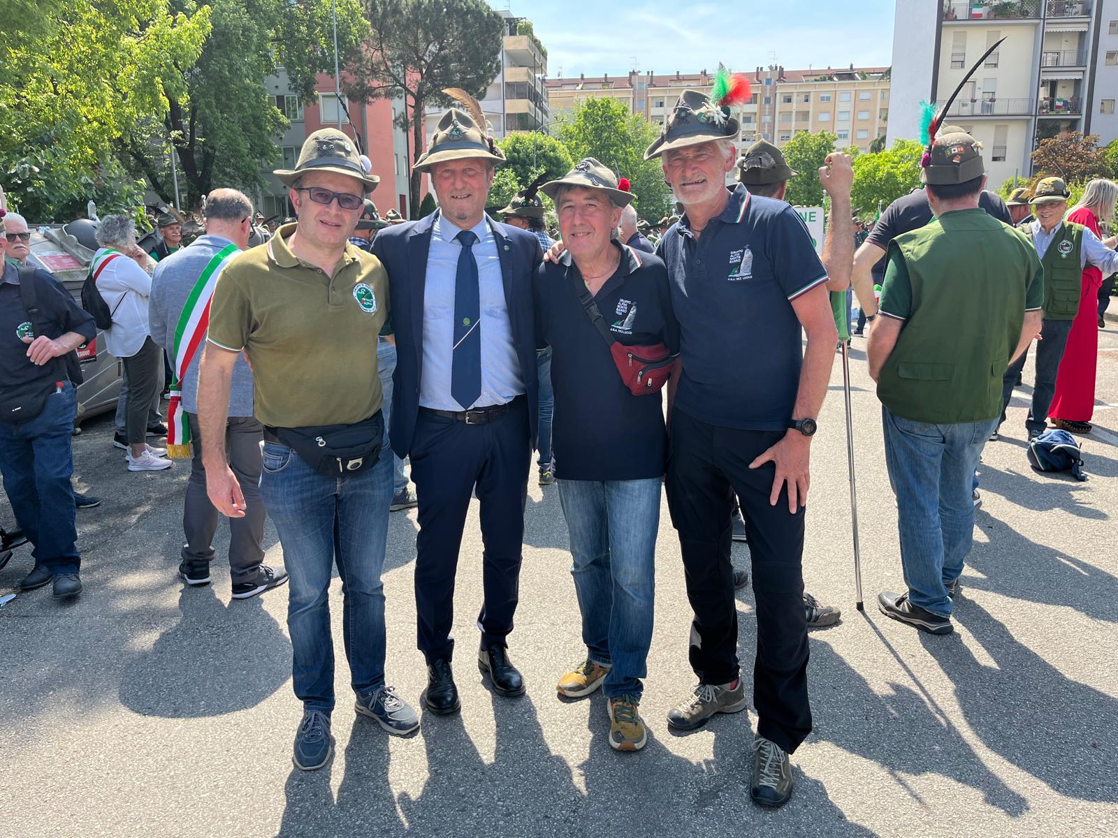 AlpiniRadunoVicenza__20_.jpeg (387 KB)