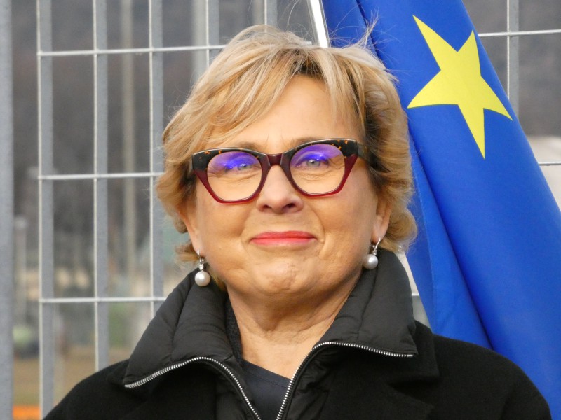 leccocentroraccoltarifiuti__17_.JPG (92 KB)