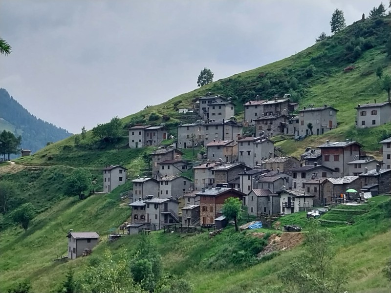 Premaniga_6.jpg (128 KB)