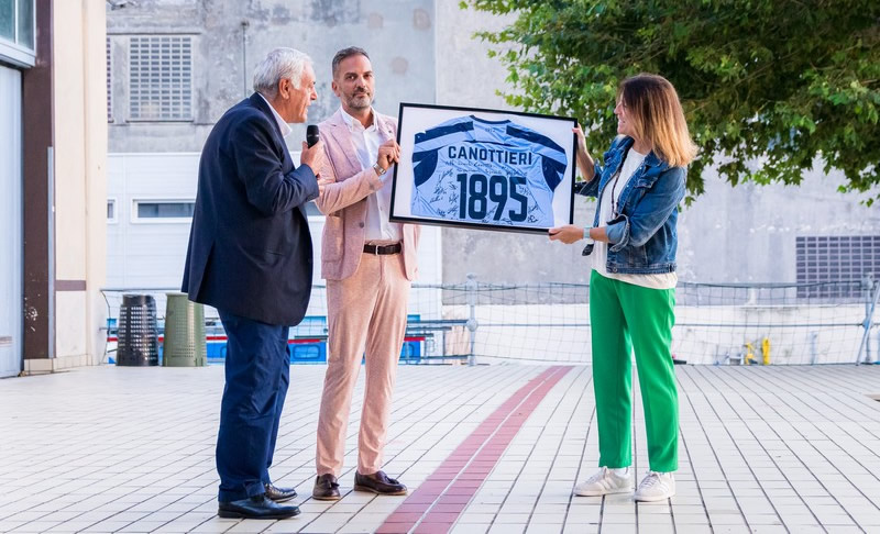 lecco_presentazione_andreieduardhuiala-9533.jpg (128 KB)