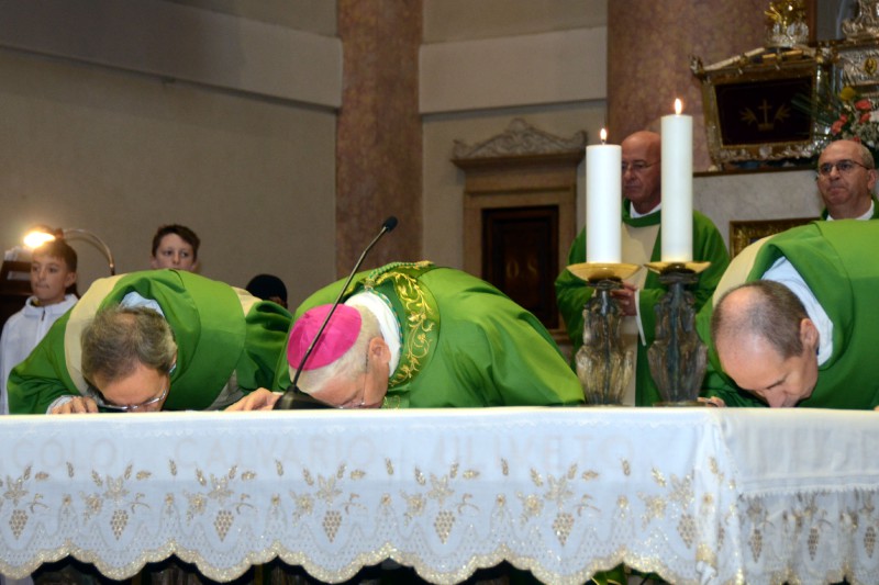 MONSIGNOR BESCHI A CALOLZIO  10