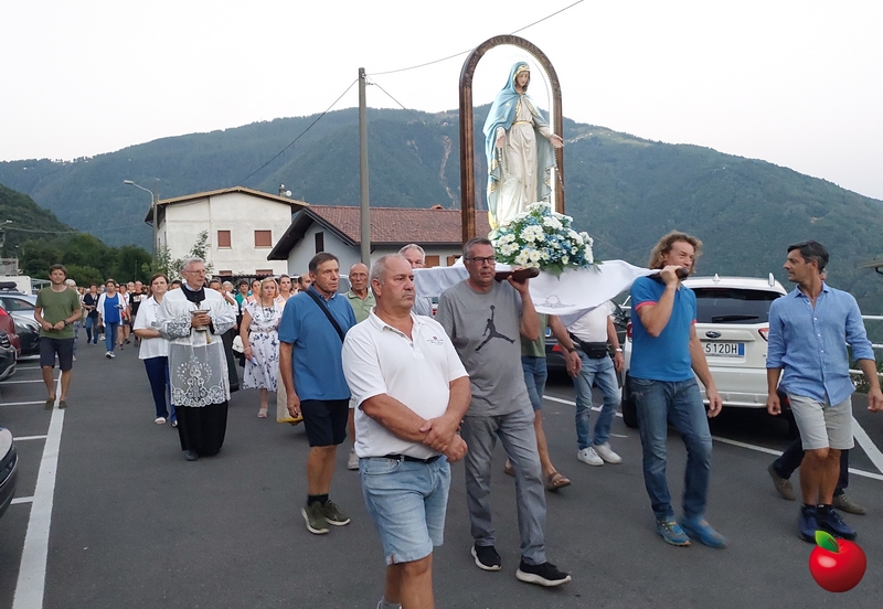 processione_pomeleccio__6_.jpg (288 KB)