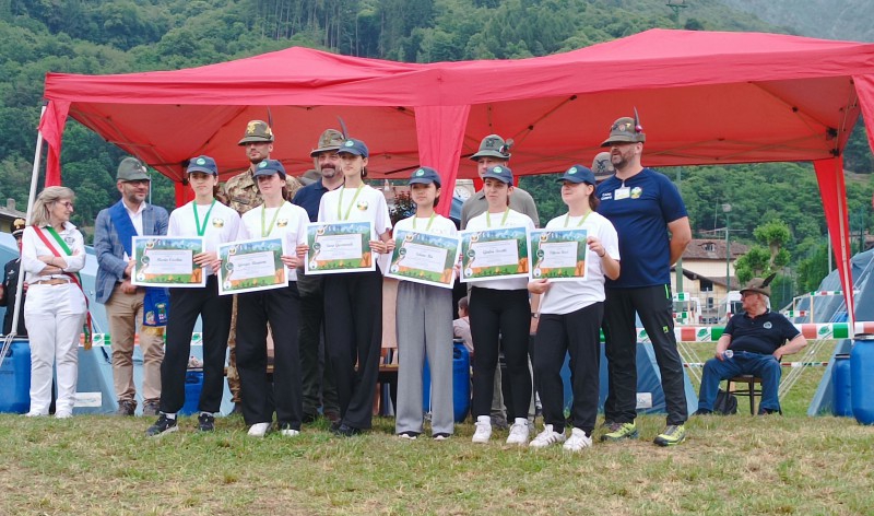 alpinichiusuracampo__35_.jpg (213 KB)