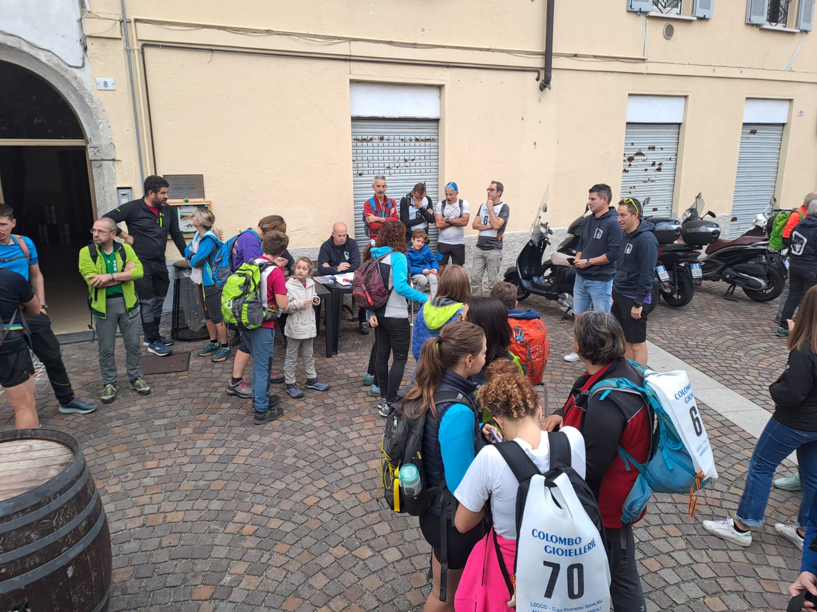 1-la_partenza1.jpg (306 KB)