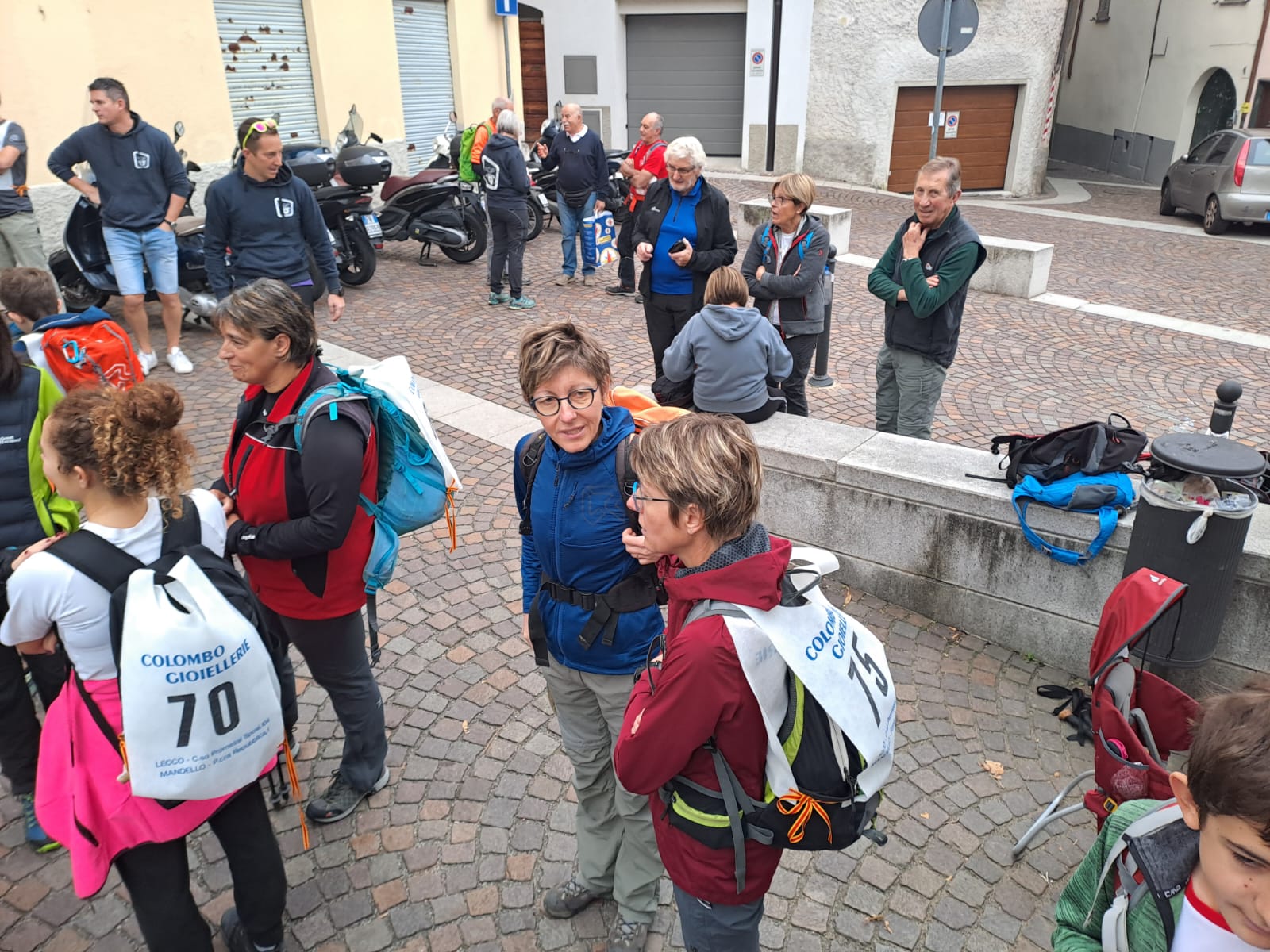 2-la_partenza2.jpg (319 KB)