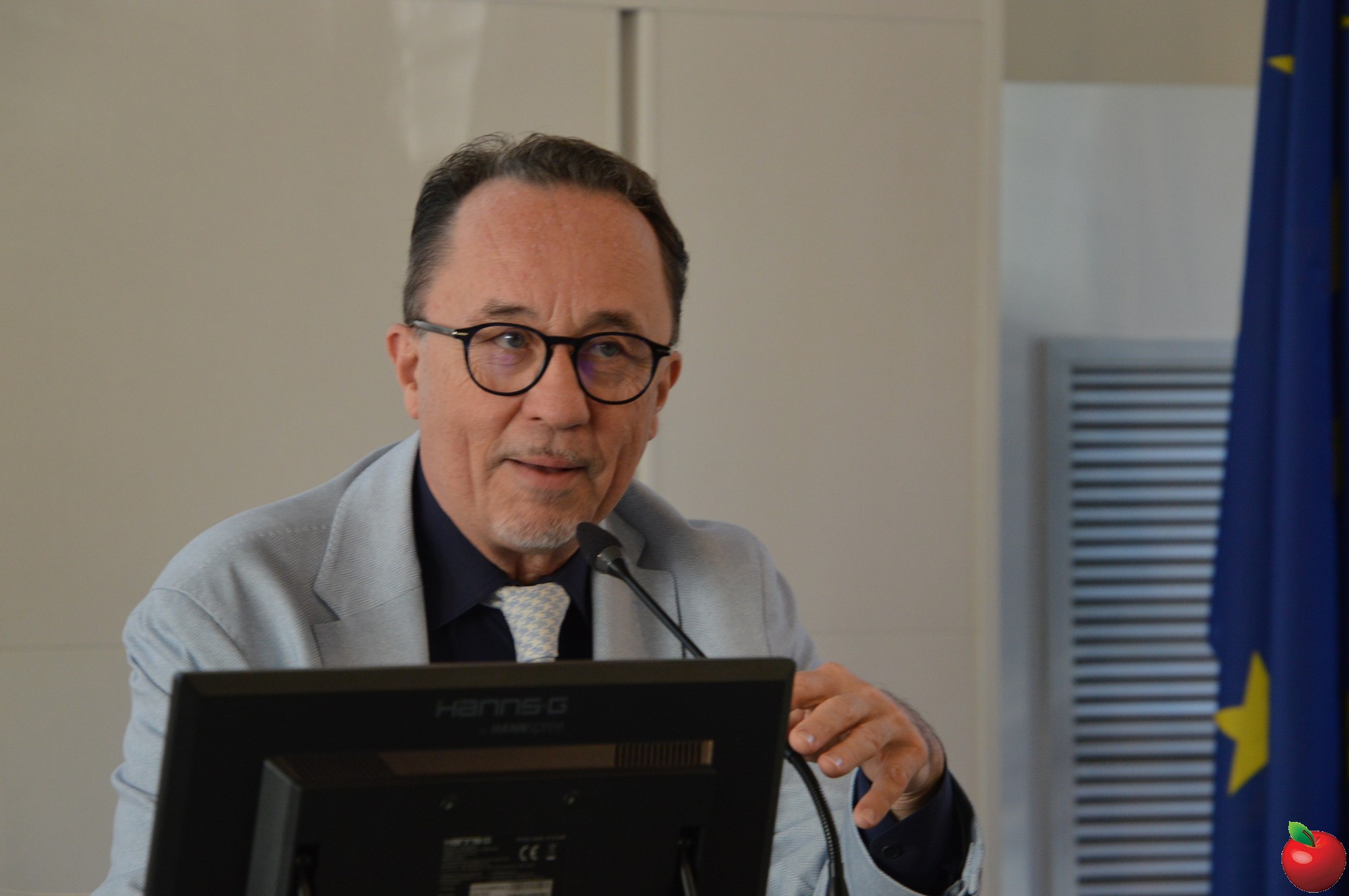1_Mauro_Rossetto.JPG (347 KB)