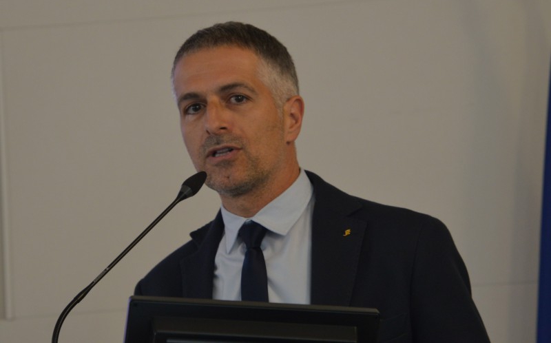 05_Adamo_Castelnuovo.JPG (100 KB)