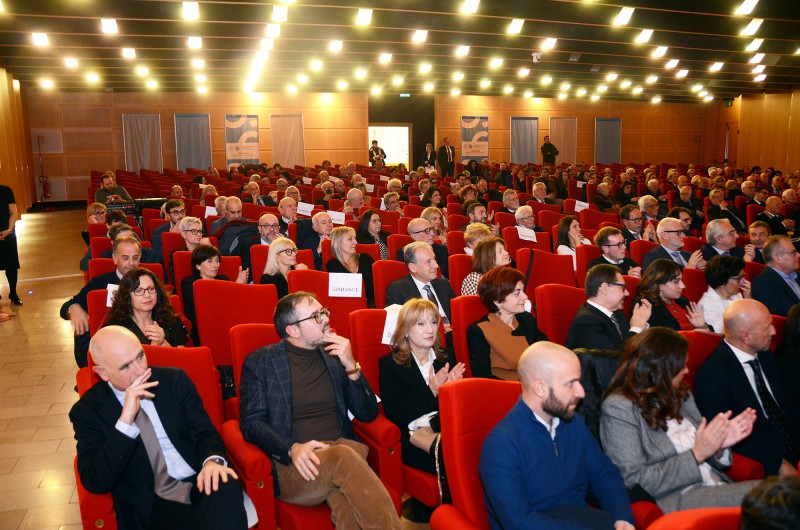 MUSICA_FUORI_USO_9.jpg (129 KB)