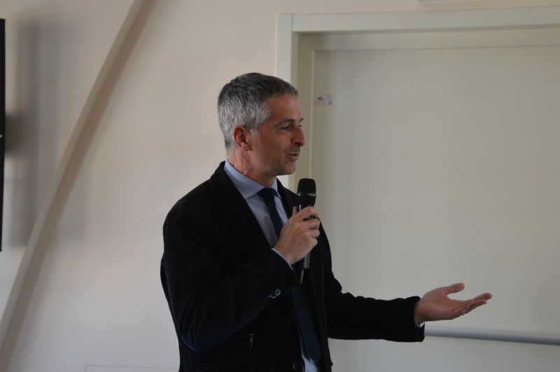 08_Adamo_Castelnuovo.JPG (36 KB)