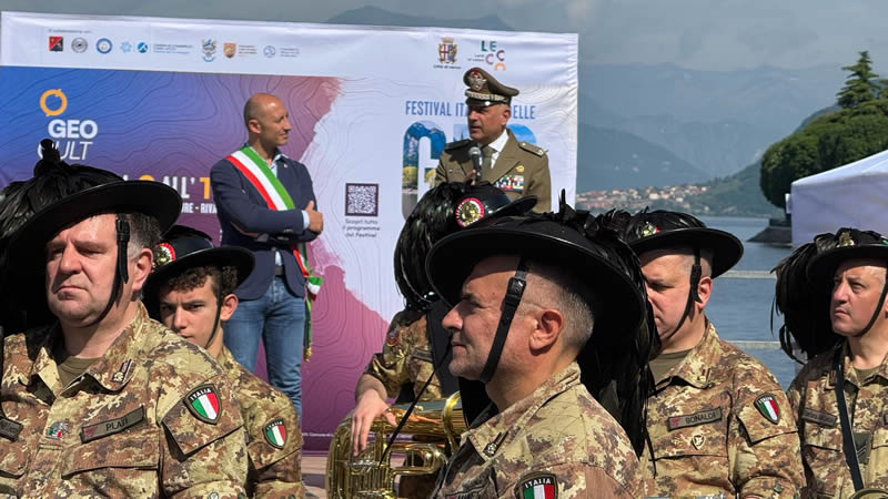 lecco_esercito1.jpg (82 KB)