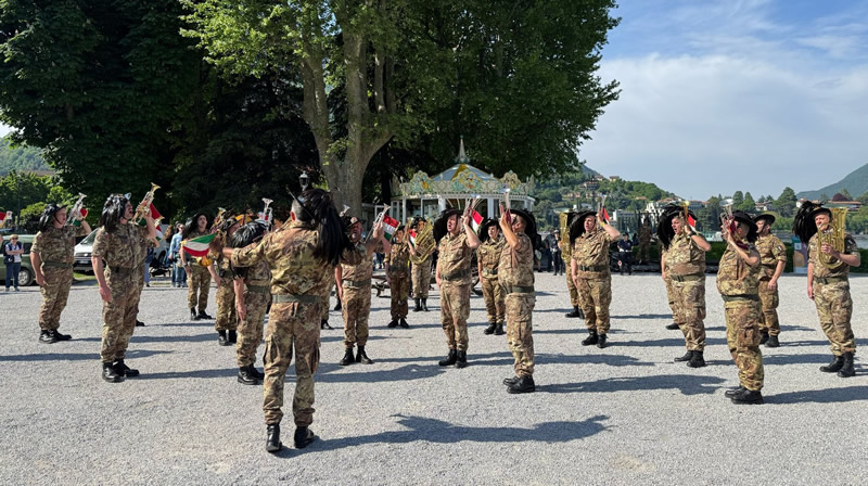 lecco_esercito2.jpg (157 KB)