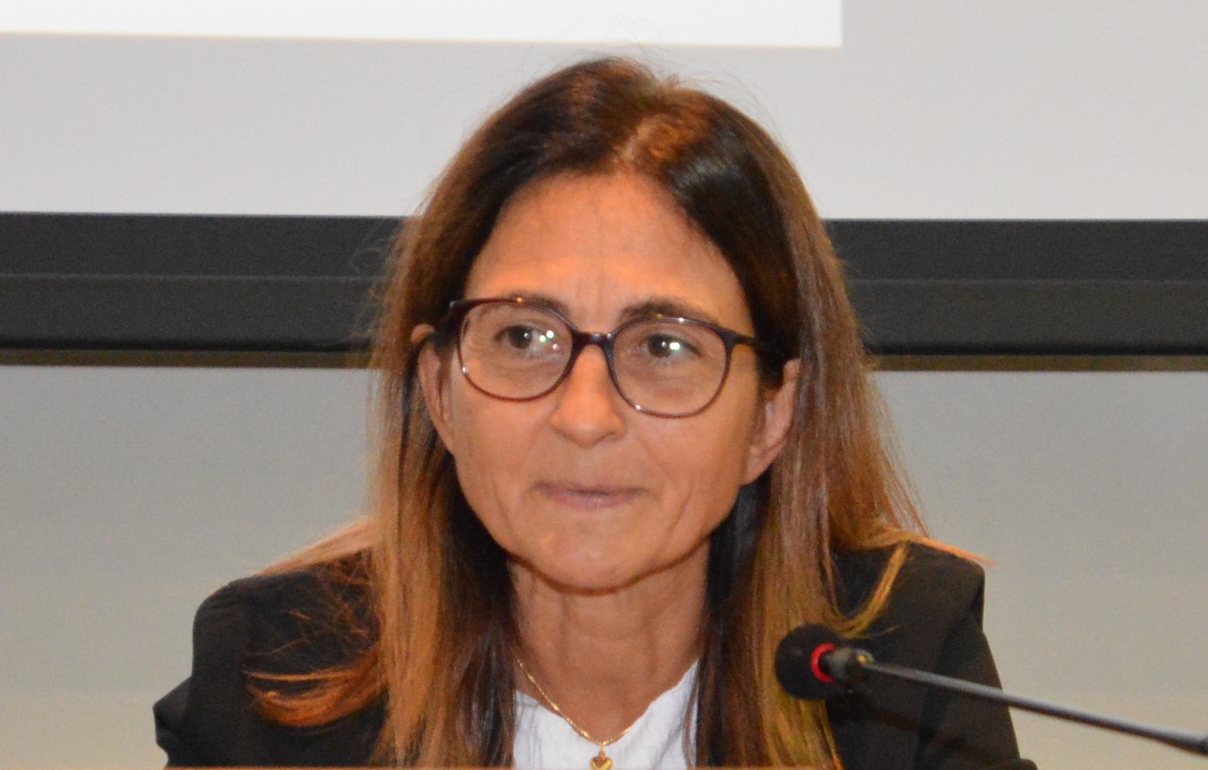 05_Stefania_Picone.JPG (445 KB)