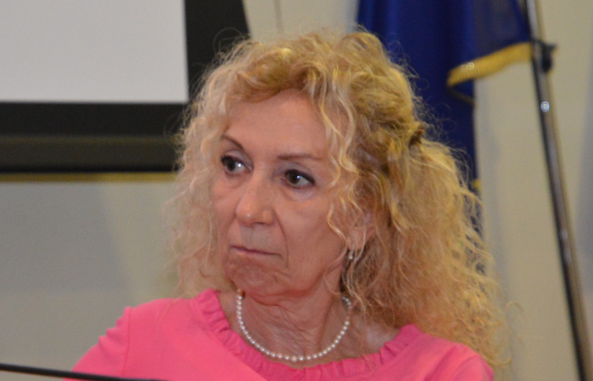06_Cristina_Lorini.JPG (432 KB)