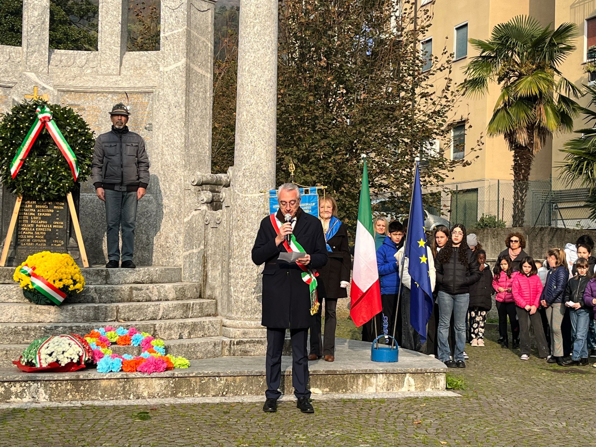 WhatsApp_Image_2025-11-09_at_11.49.45_3_.jpeg (975 KB)