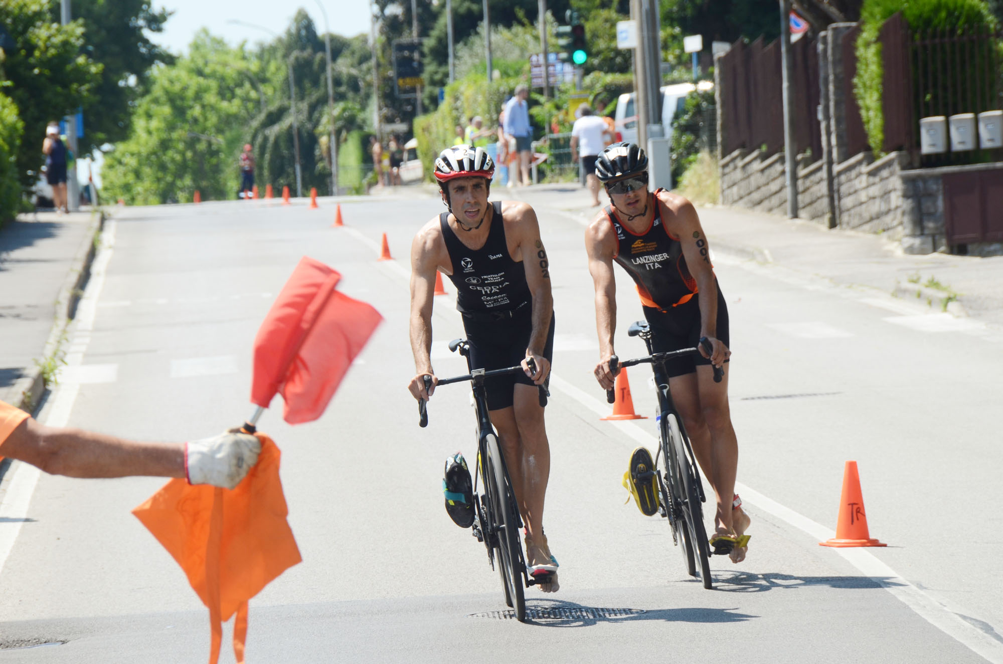 TRIATHLON_25.jpg (313 KB)