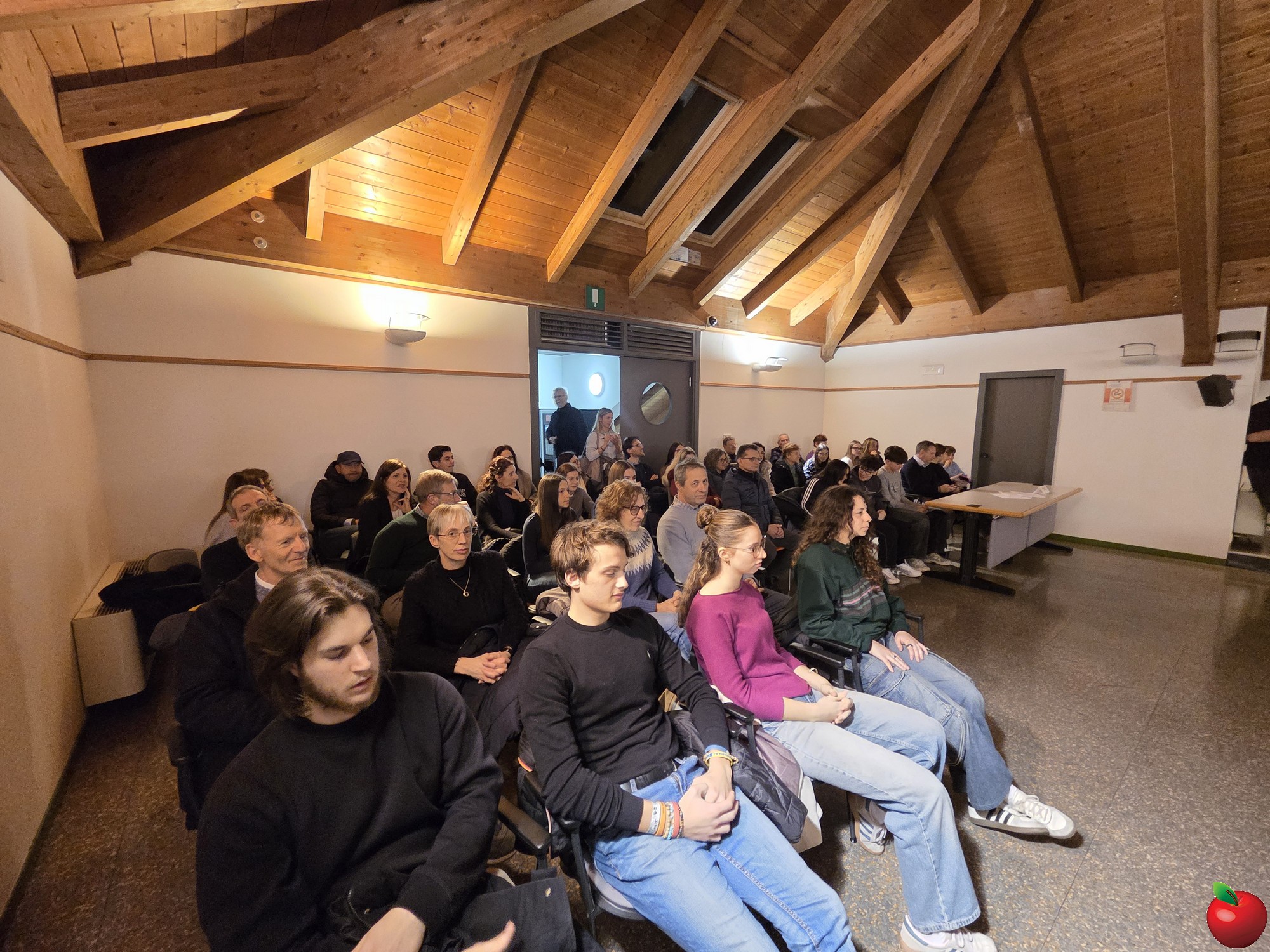 20260216_200618.JPG (827 KB)