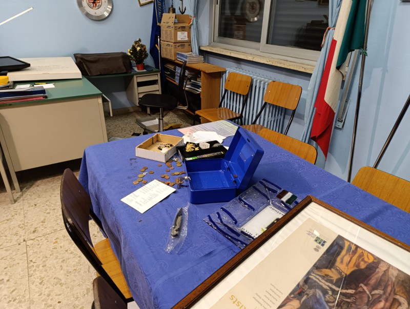 furtocasaassociazioni__8_.jpeg (125 KB)