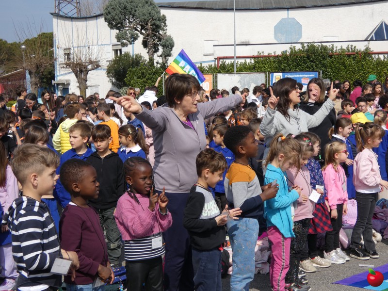 P1110176.jpg (163 KB)