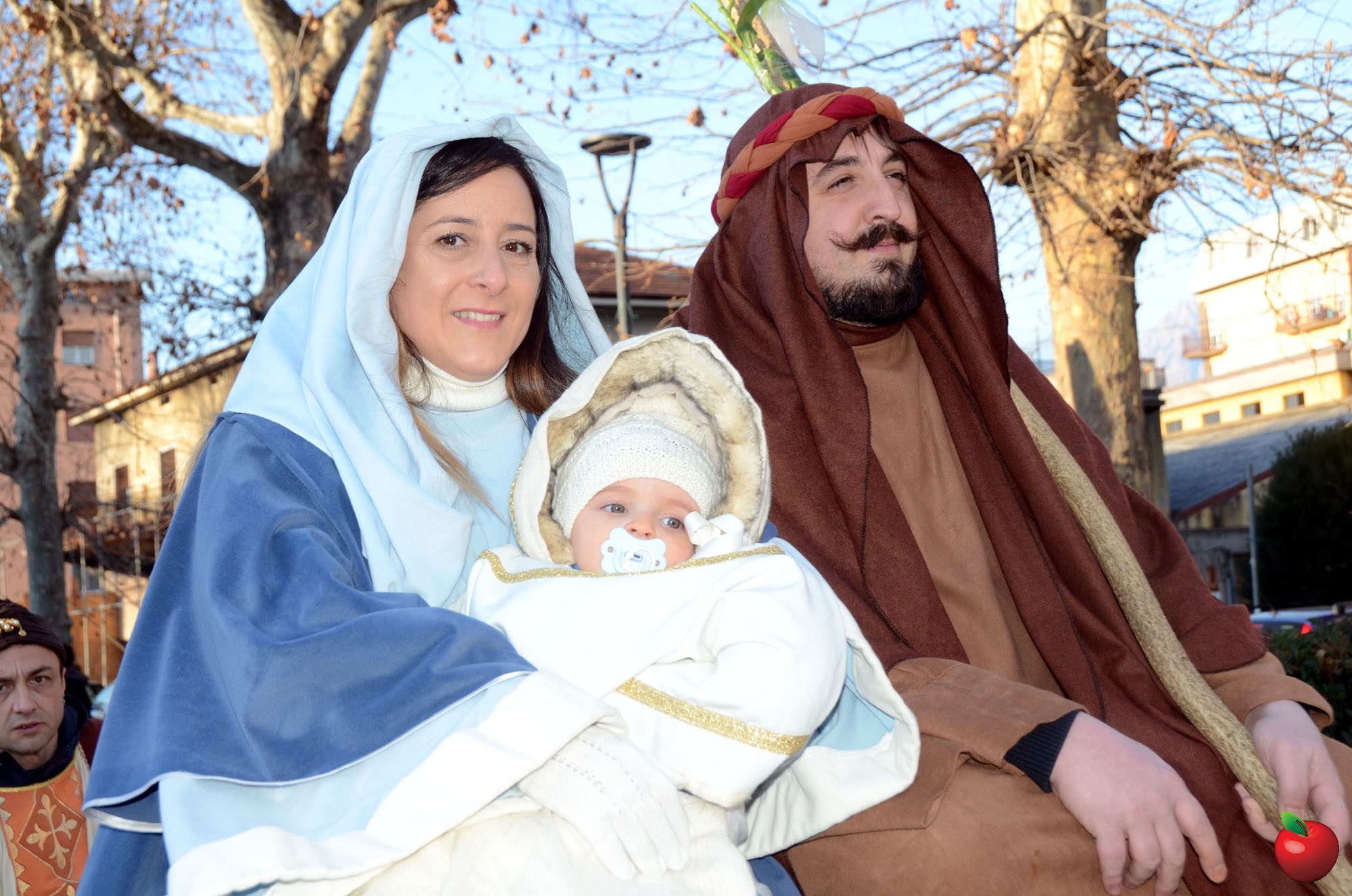 CORTEO_STORICO_13.jpg (404 KB)